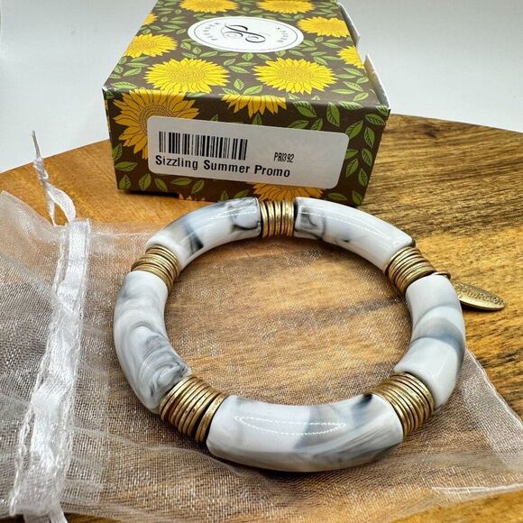 Plunder Bracelet Stretch Bangle Marble & Gold-Tone Sizzling Summer Design - Picture 5 of 5